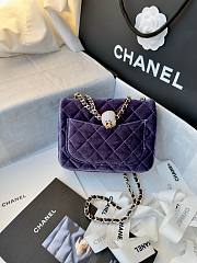 Fortok Chanel Mini Pearl Crush Flap bag Purple velvet 18cm - 2