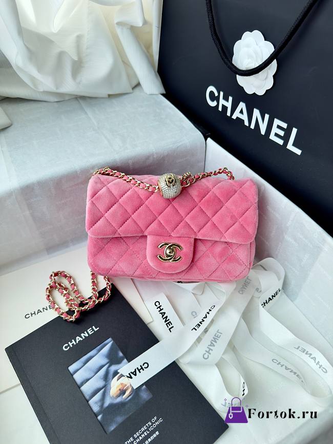 Fortok Chanel Pearl Crush Flap bag pink velvet 20cm - 1