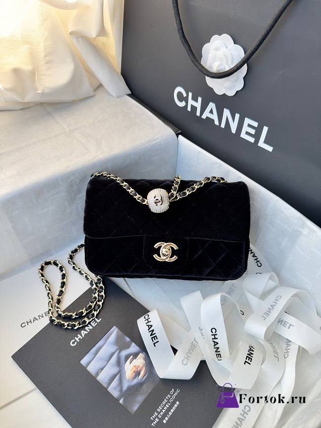Fortok Chanel Pearl Crush Flap bag Black velvet 20cm - 1