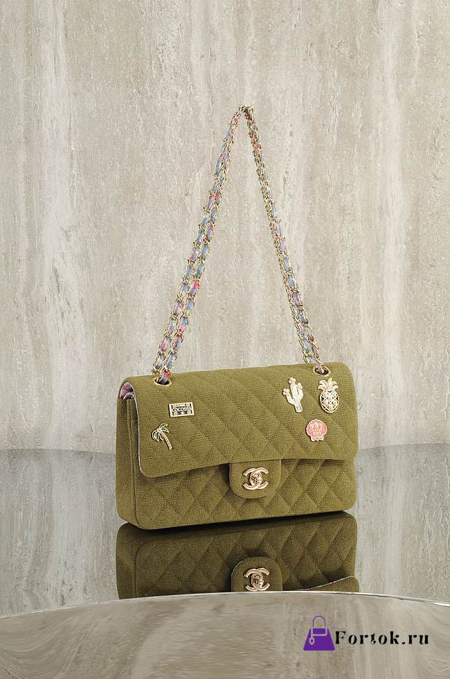 Fortok Chanel 2017 Cruise Cuba Charms Classic Double Flap 25cm - 1