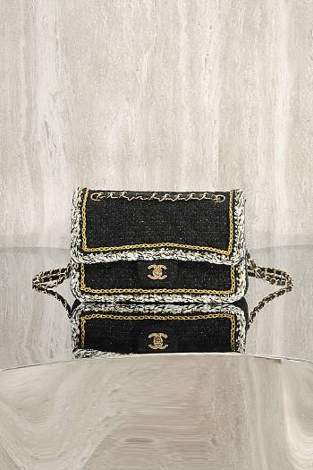 Fortok Chanel 25B Flap Bag Tweed Black 25cm 