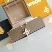  Fortok Louis Vuitton Blossom Grey Mother of Pearl Necklace - 1