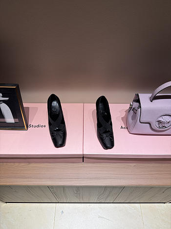 Fortok Christian Louboutin Cassiasticina ballet flat in crepe satin Black 10.5cm