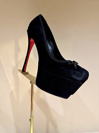 Fortok Christian Louboutin Aquadorcet Veau velours Black 16cm