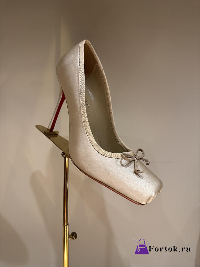 Fortok Christian Louboutin Cassia Nodo Crepe satin Yellow 10cm - 1