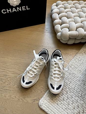 Fortok Chanel 25C Sneakers Suede White