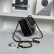 Fortok Chanel Small Graphic Frame Flap Bag in black 13.5 x 19.5 x 7cm - 3