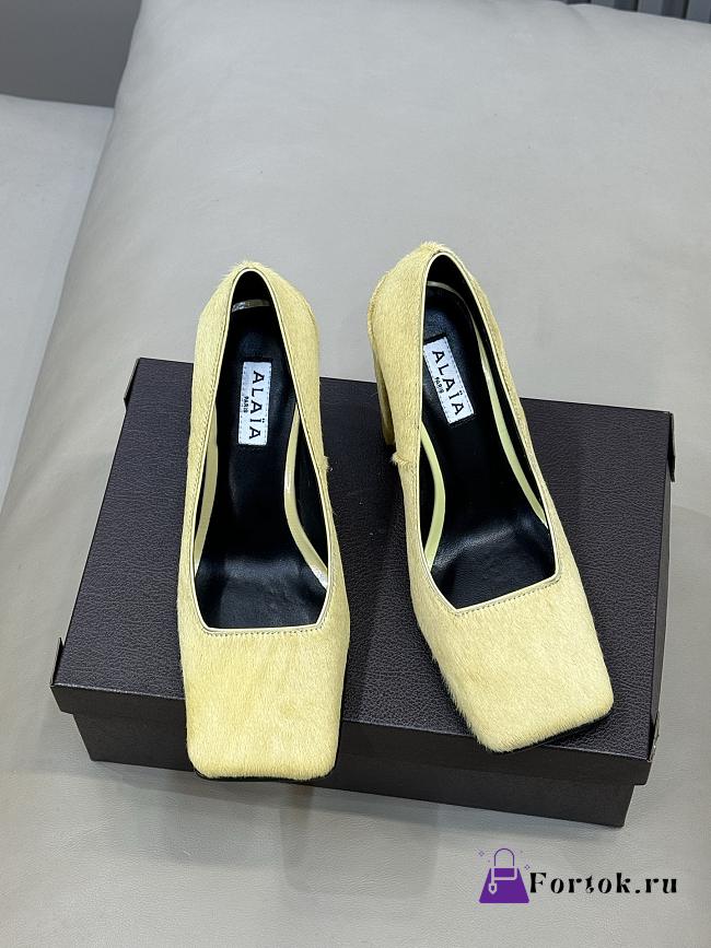 Fortok Alaïa square-toe pumps Yellow - 1