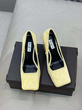 Fortok Alaïa square-toe pumps Yellow