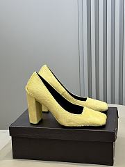 Fortok Alaïa square-toe pumps Yellow - 2