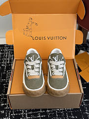 Fortok Louis Vuitton LV Tilted sneakers in Moss Green suede - 1