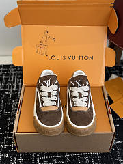 Fortok Louis Vuitton LV Tilted sneakers in suede Brown - 1