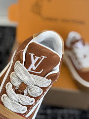 Fortok Louis Vuitton LV Tilted sneakers in light brown suede - 4
