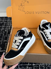 Fortok Louis Vuitton LV Tilted sneakers in Black suede - 2