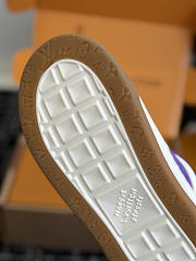 Fortok Louis Vuitton LV Tilted sneakers in Suede Purple - 6