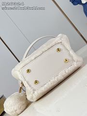 Fortok Louis Vuitton Capusnow Shearling 20 x 13 x 11cm - 6