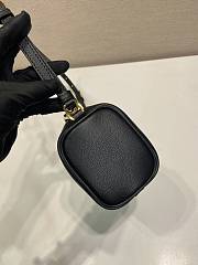 Fortok Prada Arqué leather shoulder bag Black 22x9x7.5cm - 3