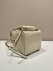 Fortok Prada Dangle Mini leather top-handle bag Ivory 14x14x13.5cm - 3