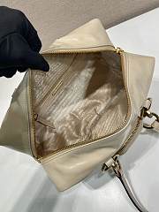 Fortok Prada Dangle Mini leather top-handle bag Ivory 30x14x13.5cm - 5