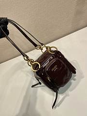 Fortok Prada Dangle Mini leather top-handle bag Burgundy 14x14x13.5cm - 4