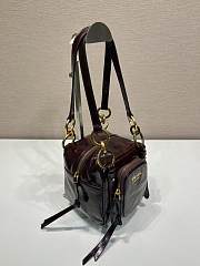 Fortok Prada Dangle Mini leather top-handle bag Burgundy 14x14x13.5cm - 3