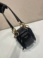 Fortok Prada Dangle Mini leather top-handle bag Black 14x14x13.5cm - 5