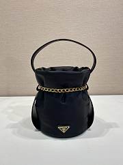 Fortok Prada Petit Sac Noir mini re-nylon Bucket Bag Black 14x20x15cm - 1