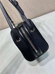 Fortok Prada leather shoulder bag Black 15x14x11cm - 4