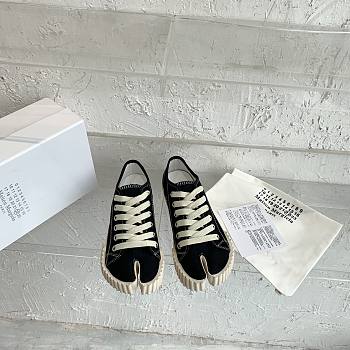 Fortok Maison Margiela Tabi low-top canvas sneakers black