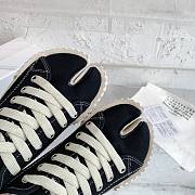 Fortok Maison Margiela Tabi low-top canvas sneakers black - 4