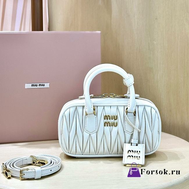 Fortok Miu Miu Arcadie Matelassé Nappa Leather Mini-bag White 19x10x5cm - 1