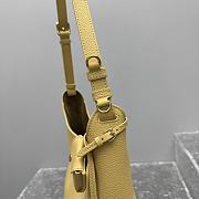 Fortok Miu Miu leather bucket bag Yellow 23x12x32cm  - 2