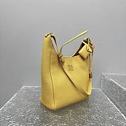 Fortok Miu Miu leather bucket bag Yellow 23x12x32cm  - 4