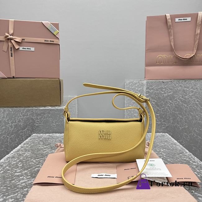 Fortok Miu Miu Madras leather shoulder bag Yellow 19x7x10cm - 1