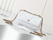 Fortok Tory Burch Kira Diamond Quilt Mini Flap Bag Olive White 17.5*10*4.5cm - 1