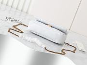 Fortok Tory Burch Kira Diamond Quilt Mini Flap Bag Olive White 17.5*10*4.5cm - 3