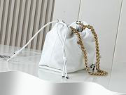 Fortok Tory Burch Willa drawstring Small bag White 29*20*12cm - 5