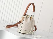 Fortok Tory Burch T Monogram bucket bag Ivory 21*12*21cm - 4