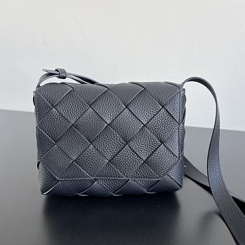 Fortok Bottega Veneta Diago leather crossbody bag Black 22.5x16.5x5.5cm