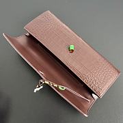 Fortok Bottega Veneta Andiamo Daisy clutch bag in crocodile-embossed leather 31x13x3cm - 3