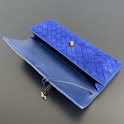 Fortok Bottega Veneta Andiamo clutch bag Suede Blue 31x13x3cm - 6