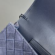Fortok Bottega Veneta Andiamo clutch bag Suede Navy Blue 31x13x3cm  - 2
