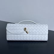 Fortok Bottega Veneta Andiamo clutch bag Leather White 31x13x3cm - 1