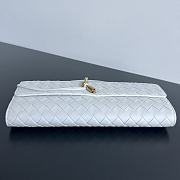 Fortok Bottega Veneta Andiamo clutch bag Leather White 31x13x3cm - 6