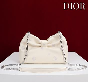 Fortok Dior 2026ss Bow bag White floral embroidery 27×8×18cm