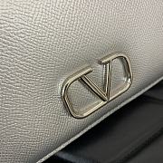 Fortok Valentino Garavani Vain VLogo metallic Silver 19*4*10.5cm - 6