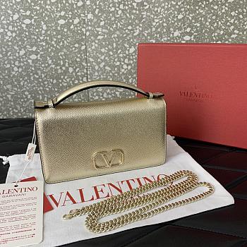 Fortok Valentino Garavani Vain VLogo metallic Rose Gold 19*4*10.5cm