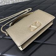 Fortok Valentino Garavani Vain VLogo metallic Rose Gold 19*4*10.5cm - 2