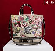 Fortok Christian Dior Book Tote Dioriviera edition Bangkok 34 x13 x35cm - 3