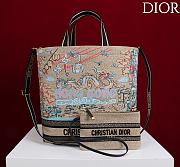 Fortok Christian Dior Book Tote Dioriviera edition HongKong 34 x13 x35cm - 1